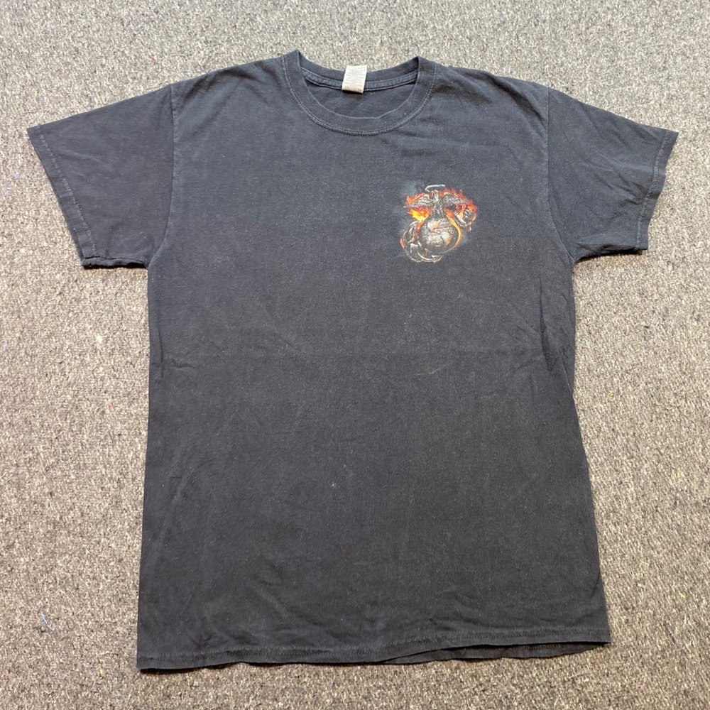US Marine Corps Flaming EGA TShirt Sz M Black Grunge Biker Graphic Tee